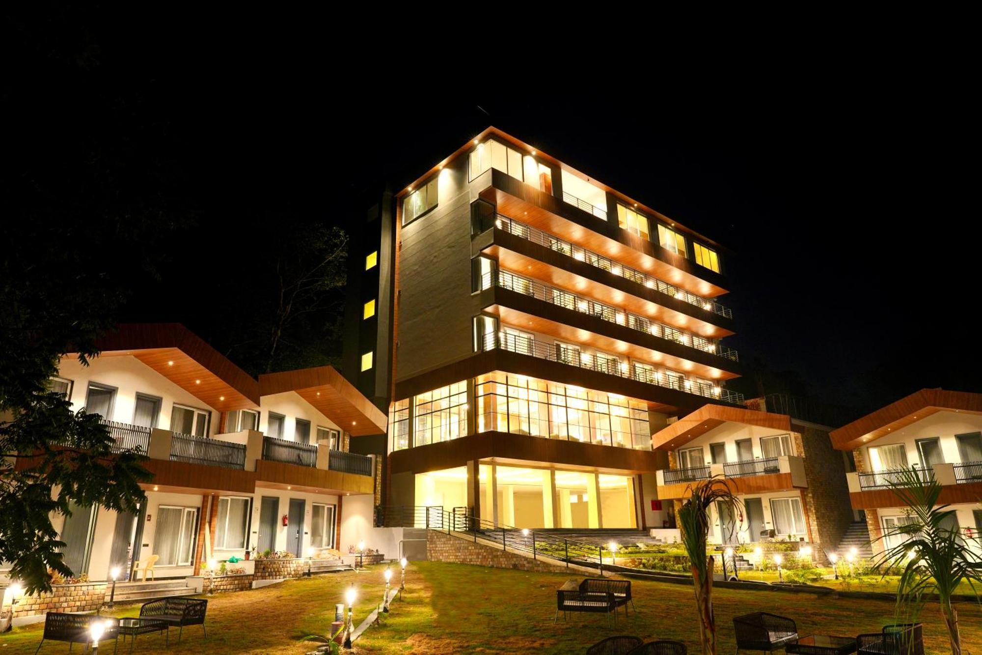 Dls Divine River Resort And Spa, Rishīkesh Eksteriør billede