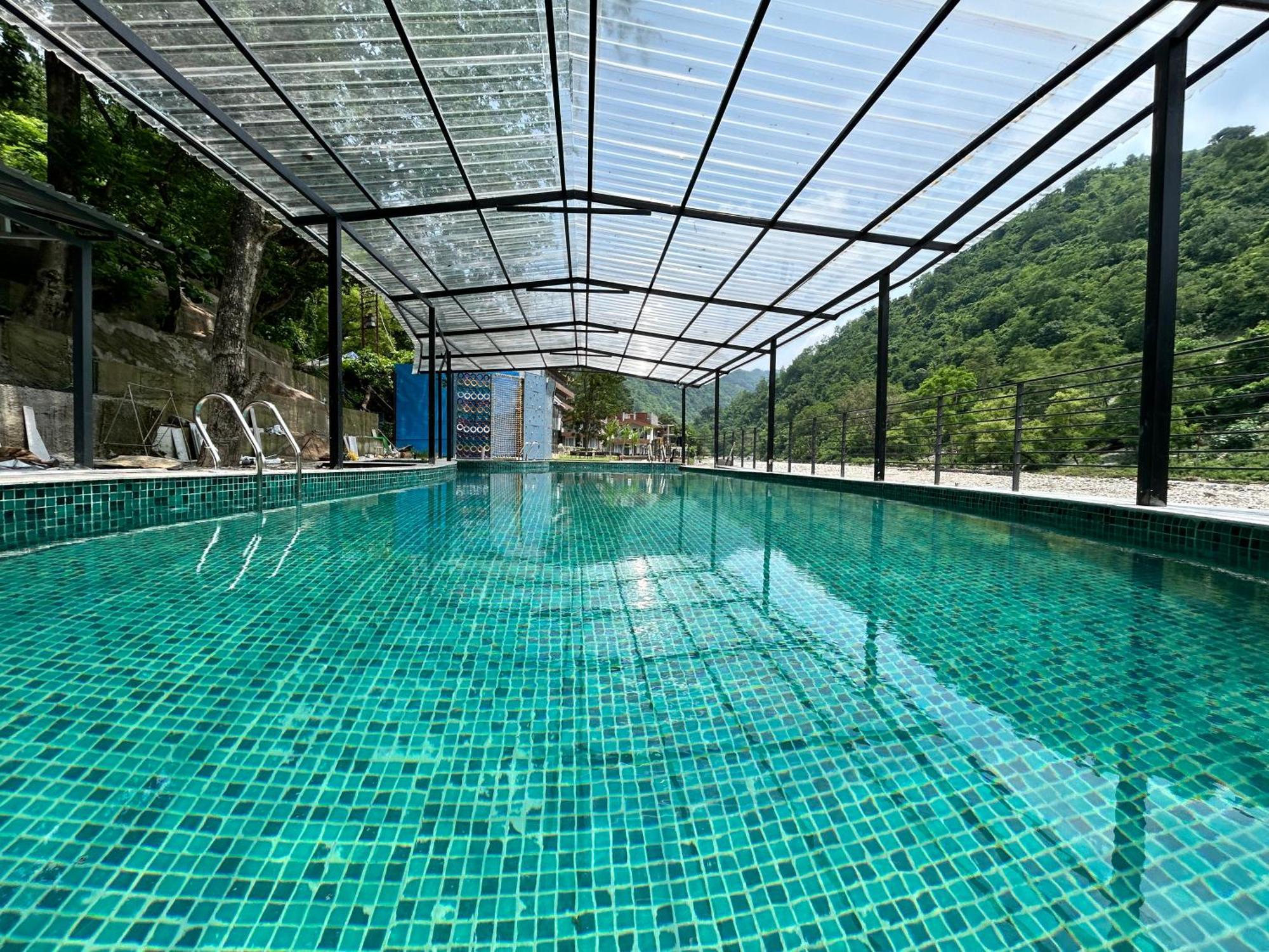 Dls Divine River Resort And Spa, Rishīkesh Eksteriør billede