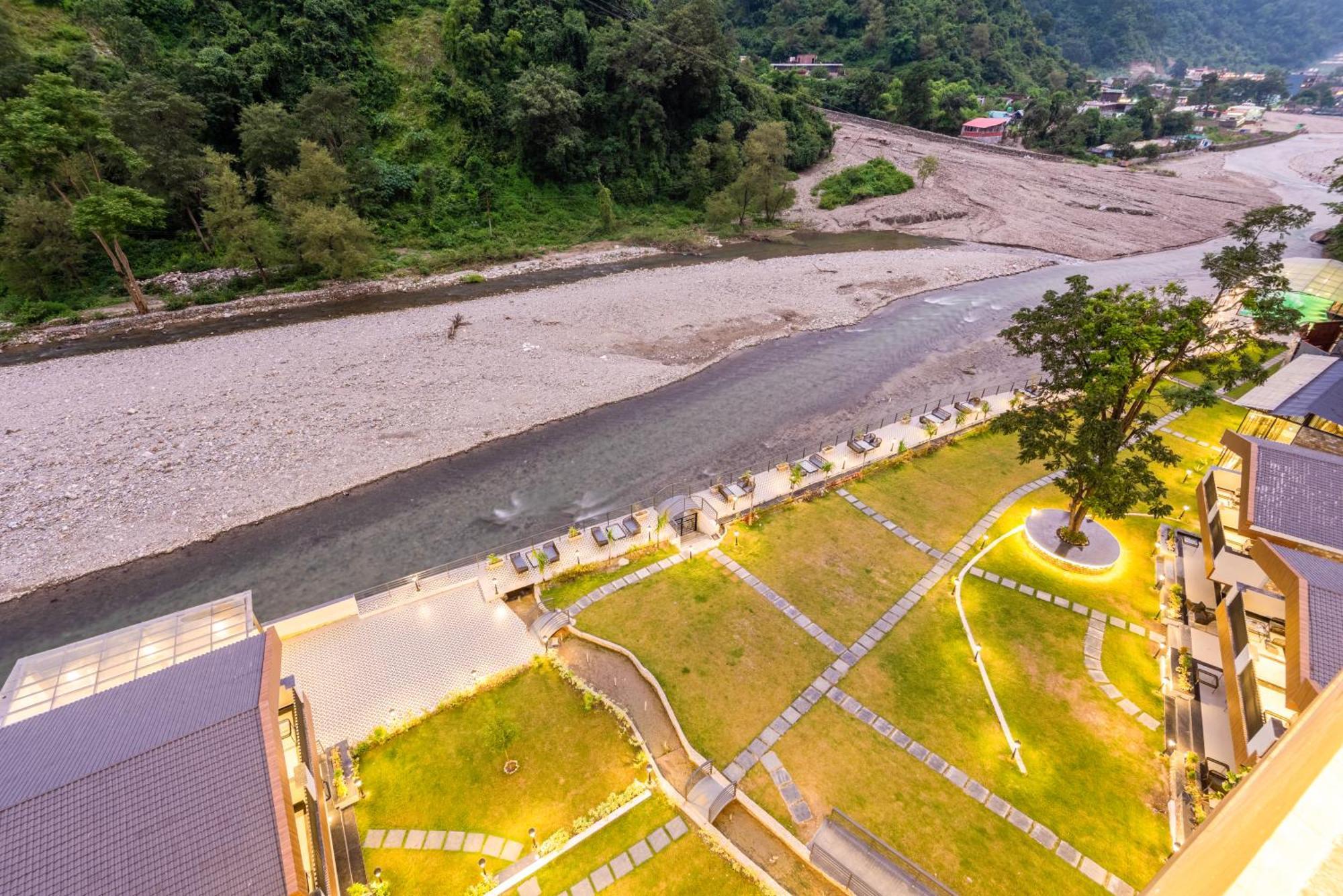 Dls Divine River Resort And Spa, Rishīkesh Eksteriør billede