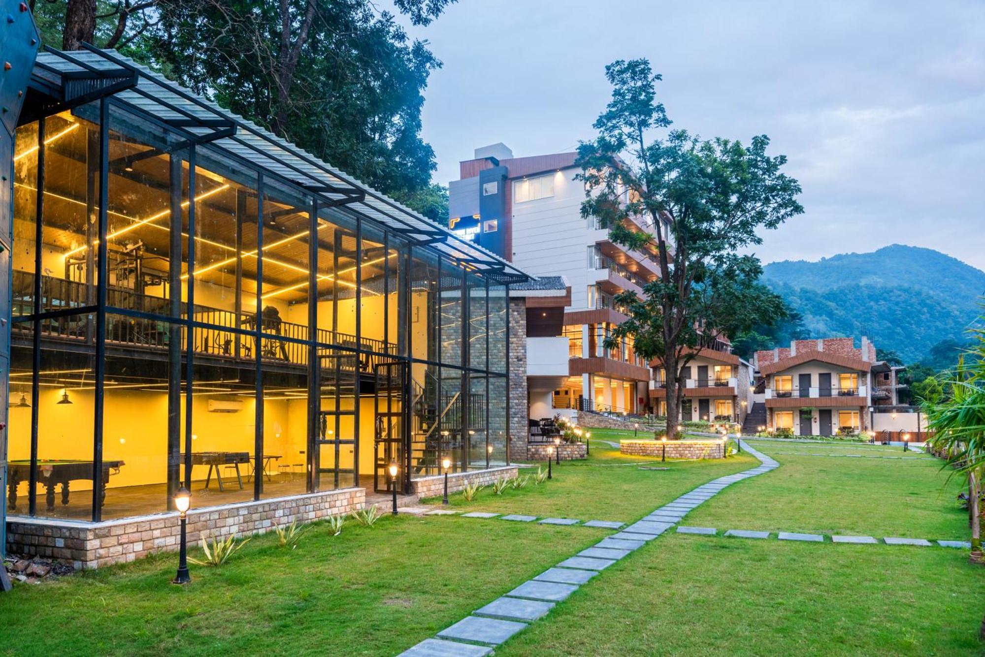 Dls Divine River Resort And Spa, Rishīkesh Eksteriør billede