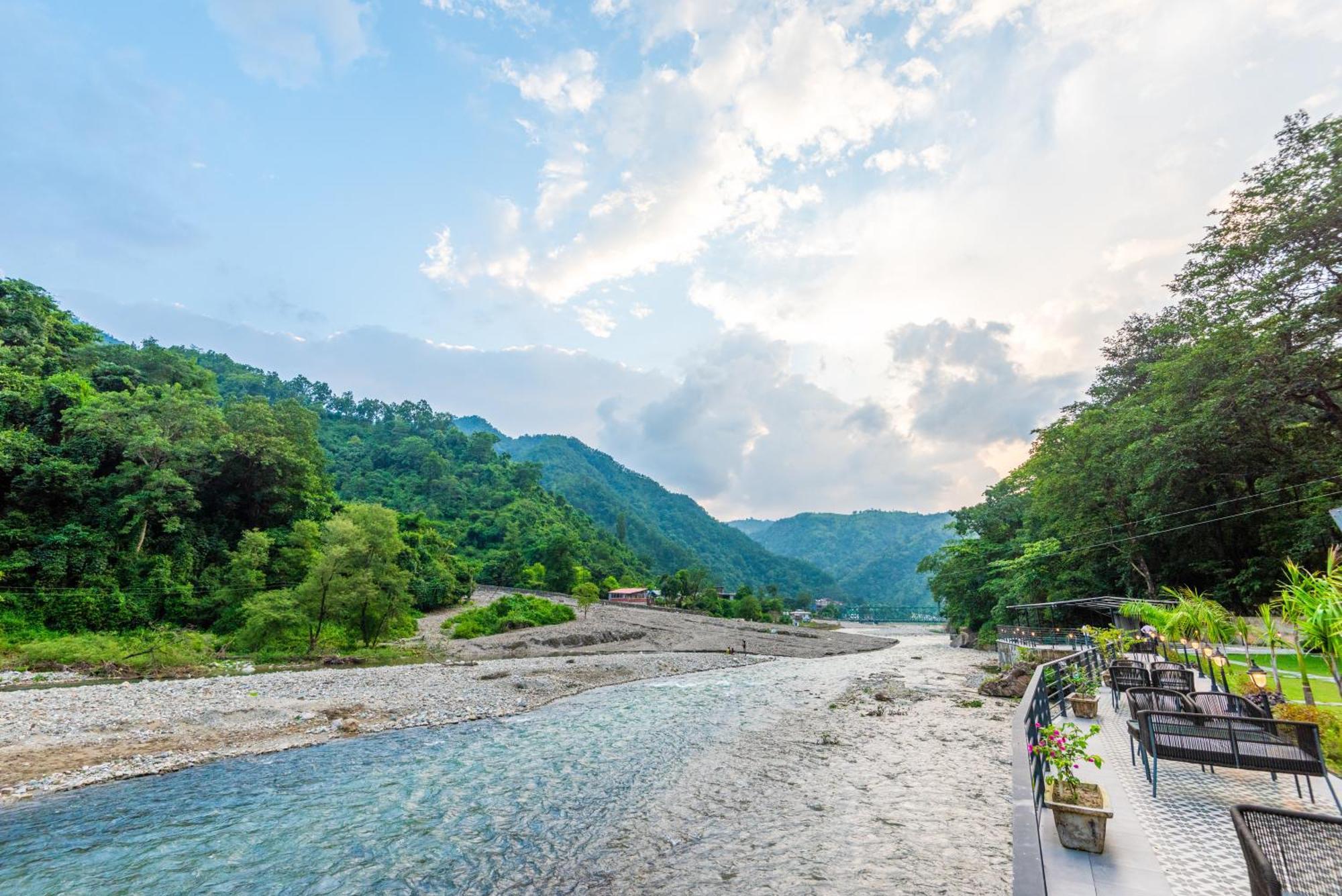 Dls Divine River Resort And Spa, Rishīkesh Eksteriør billede